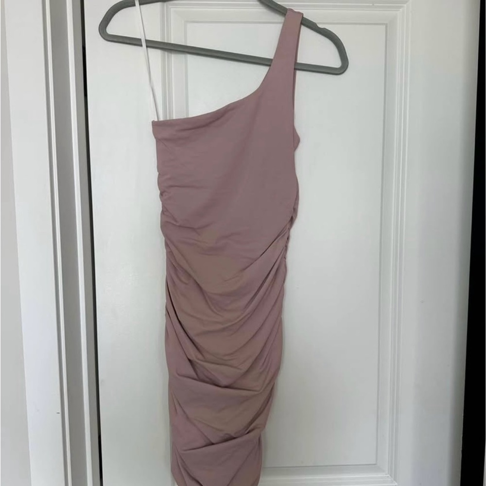 One-Shoulder Pink Dress